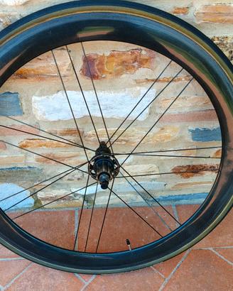 Ruota posteriore bici da corsa Bora Ultra carbonio