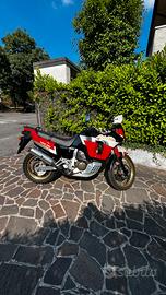 Africa Twin 750 rd04