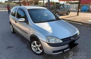 Opel corsa c 1.2 benzina full optional