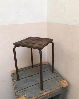 Sgabello officina industriale modernariato vintage