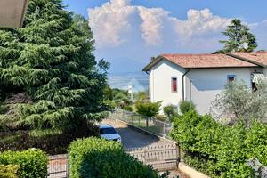 4 LOCALI A PESCHIERA DEL GARDA