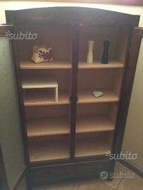 Vecchia vetrinetta arte povera restaurata