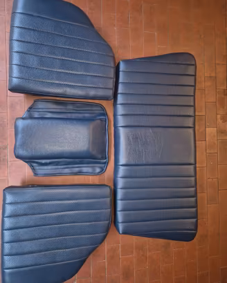Sedili posteriori per Mercedes R107