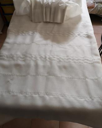 Tende bianche sartoriali  con Piega Tripla 