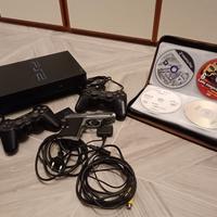 Play Station 2 con giochi e accessori