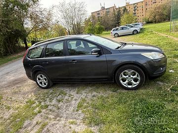 ford focus 2009