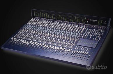 Mixer Behringer MX8000 Eurodesk