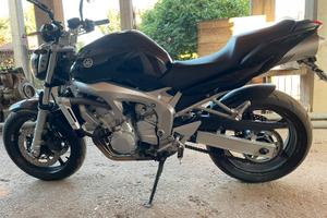 Yamaha Fz6