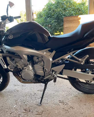 Yamaha Fz6