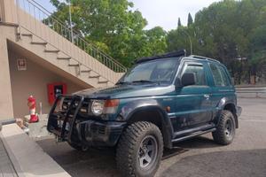 Mitsubishi Pajero 2.5 TDI (V24W) – Anno 1999