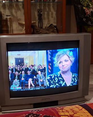 Televisore Daewoo 28 pollici