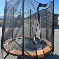 Tappeto elastico grande