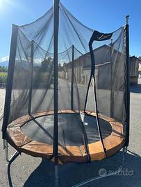 Tappeto elastico grande