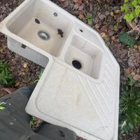 Lavello angolare in fragranite
