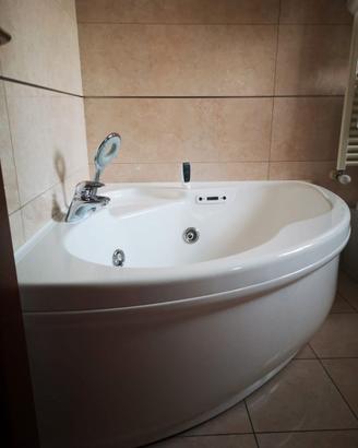 Vasca idromassaggio teuco