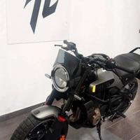 Husqvarna Svartpilen 401