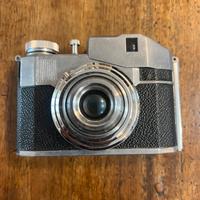 Macchina fotografica vintage Bencini Comet II
