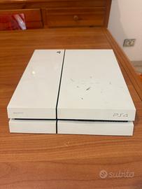 Ps4 con controller cablato