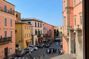 4 LOCALI A MARINO