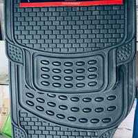 Tappetini auto in gomma nuovi  (universali)