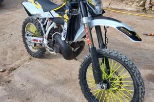 Husqvarna WR 300 - 2011