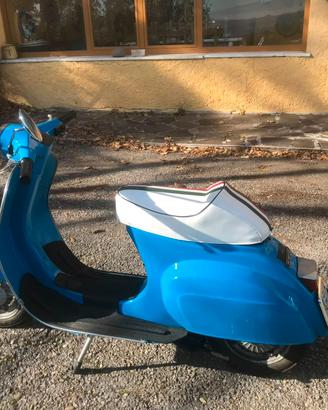 Vespa 50 Special