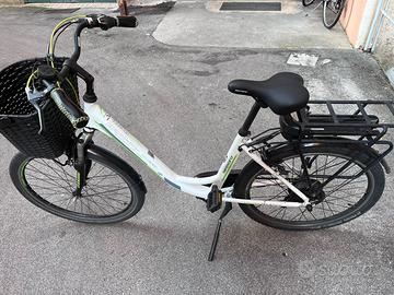 Bicicletta elettrica Armony Firenze