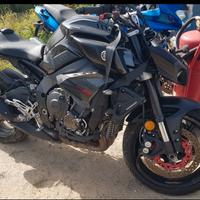 YAMAHA MT10 2018 RICAMBI USATI