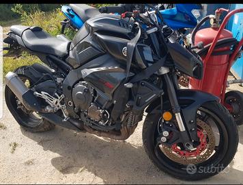 YAMAHA MT10 2018 RICAMBI USATI