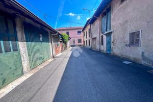 AUTORIMESSA A NOVA MILANESE