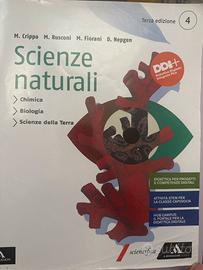 Libro scienze naturali 4