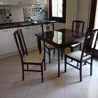 Tavolo allungabile con 4 sedie