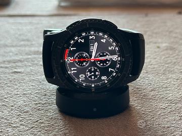 Samsung Gear S3 Frontier + cinturini e cover