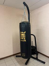 Sacco da boxe Leone 1947 da 40 kg + Base e zavorre