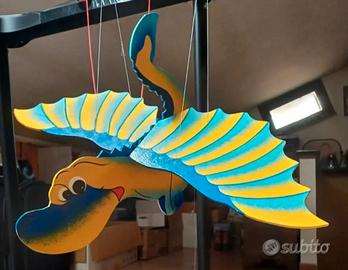 Dinosauro in legno per arredamento cameretta