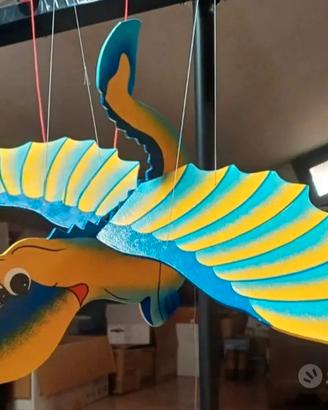 Dinosauro in legno per arredamento cameretta
