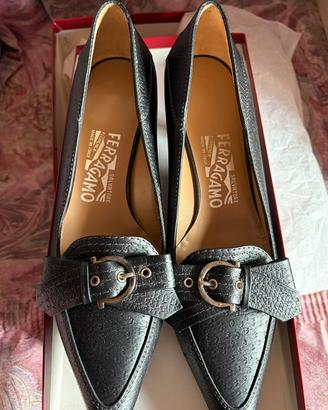 Scarpe donna nere Ferragamo