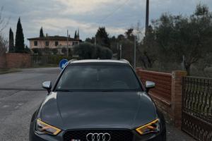 Audi RS3 8v