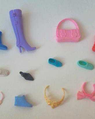 Lotto Misto Accessori Scarpe Barbie, Winx e Tanya