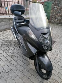 Scooter Honda S.W. 400
