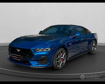 FORD Mustang VII Fastback - Mustang Fastback 5.0 V