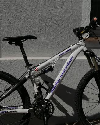 Rocky mountain Element 27,5 taglia S