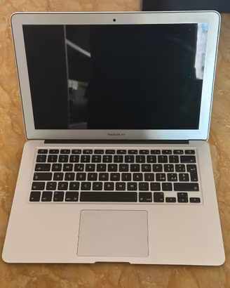 MacBook Air 13” 2017 128GB Batteria da sostituire