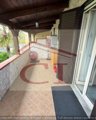 Bilocale arredato con terrazzo cod. 003d