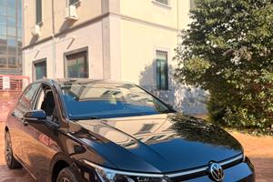 Volkswagen Golf GTI 2.0 TDI 115 CV dsg Allestiment