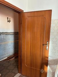 Porte in mogano