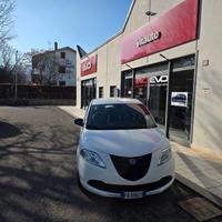 Lancia Ypsilon 1.2 69 CV 5 porte Elefantino