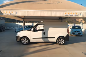 Doblò 1.3 DISEL 90 C.V CON SOLO 500 KM PARI AL NUO