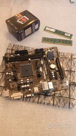 Scheda madre perfettamente funzionante