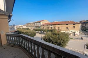 Magnifico Palazzo in via marina rif.753